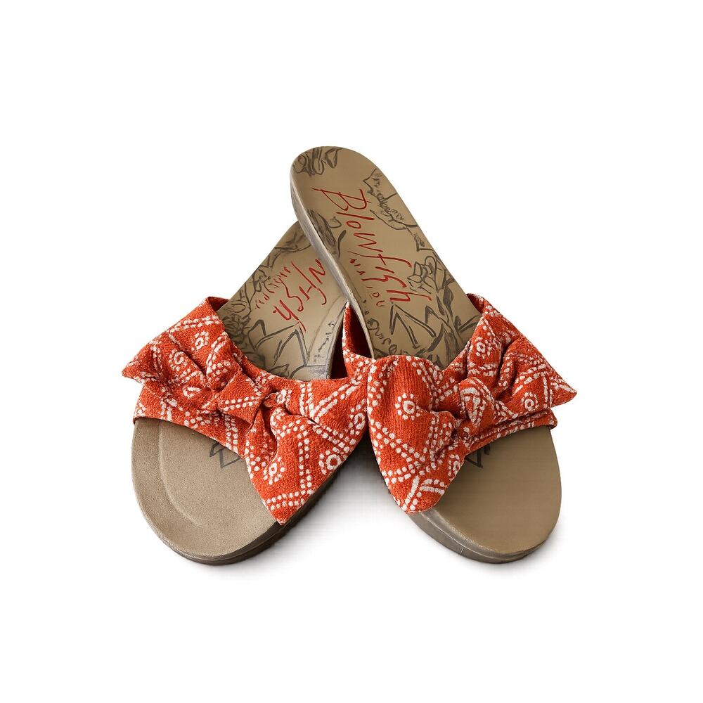 Blowfish Malibu Gett-K Girls‎ 12 Orange Bandana Bow Slide Sandals Boho Western